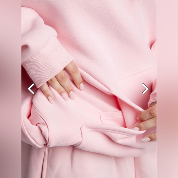 Comfrt Petal Pink Airplane Mode Hoodie and Joggers - Picture 2 of 10
